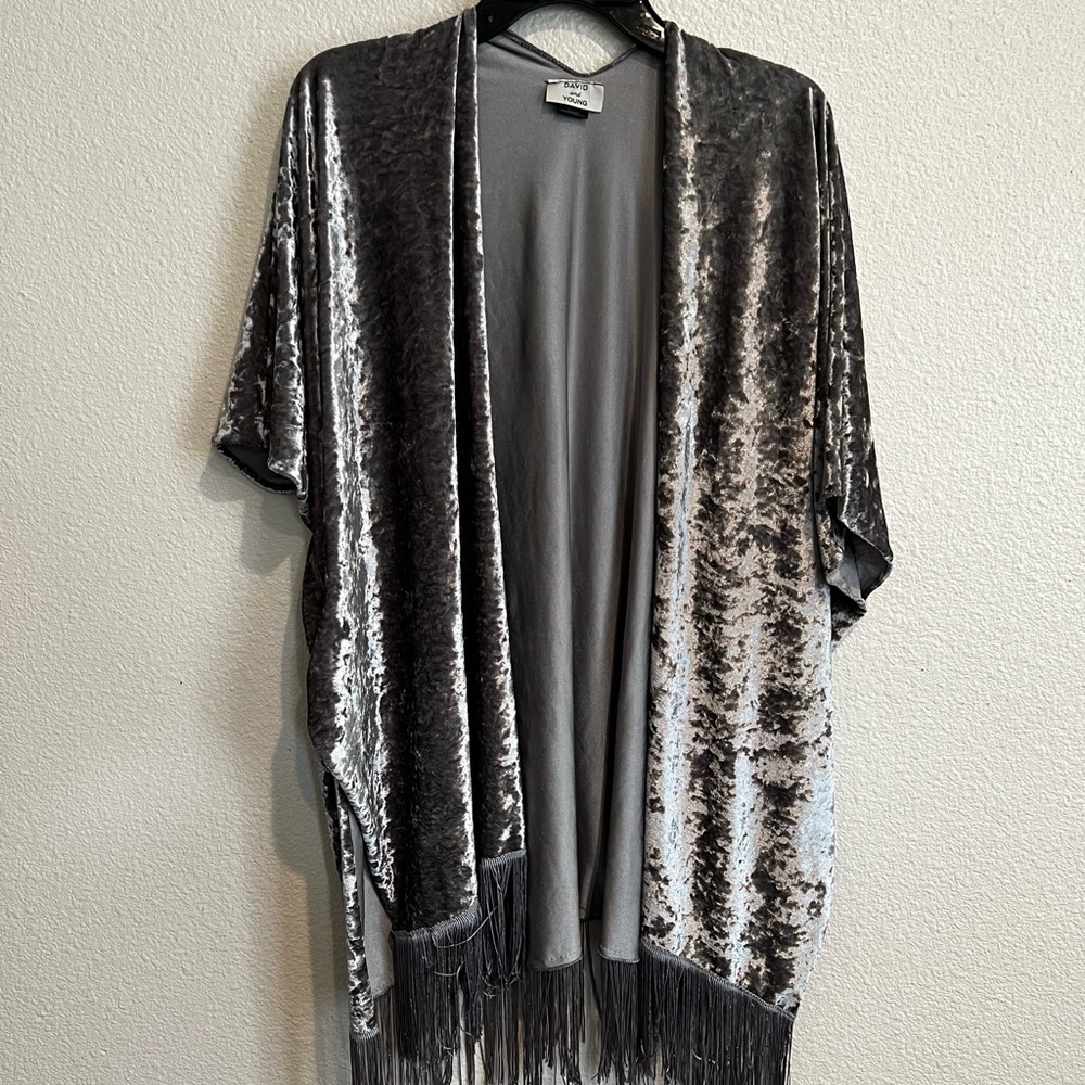David‎ and Young velvet fringe kimono